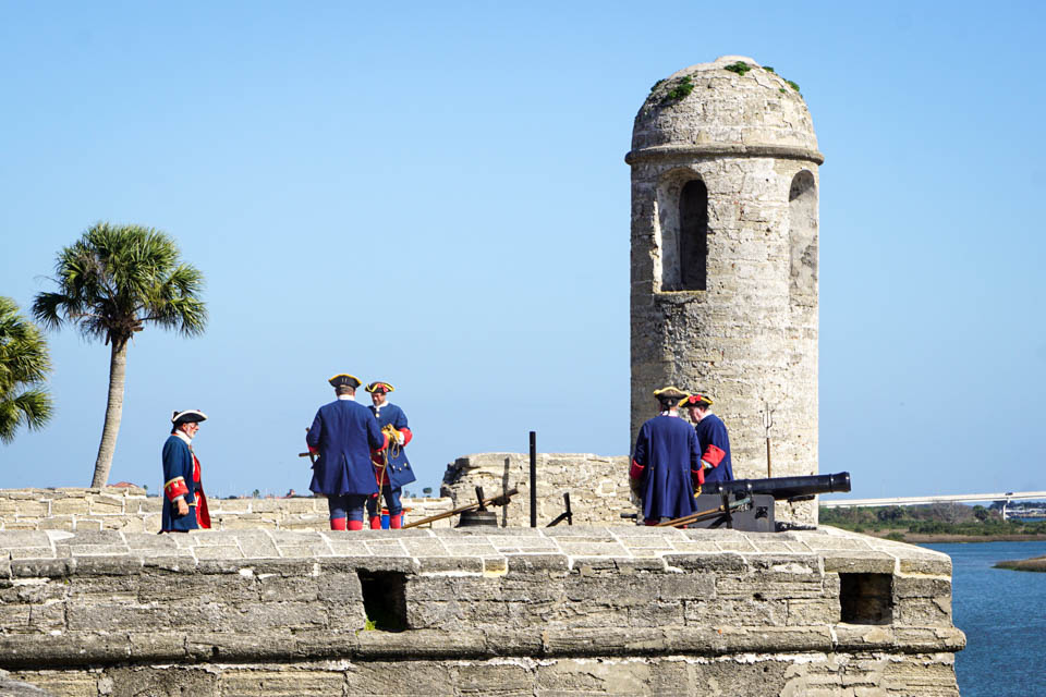 1 Visit the historic Castillo de San Marcos National Monument