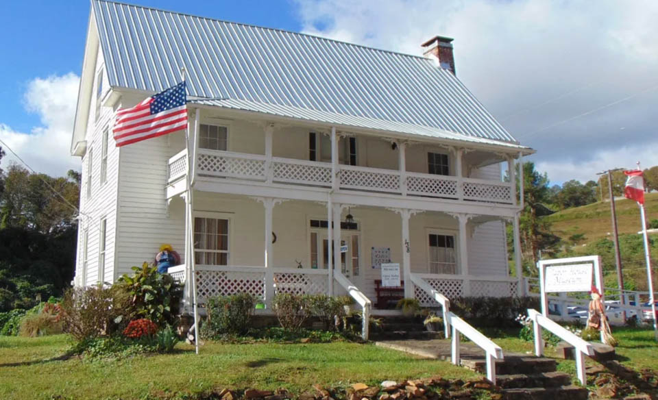 6 Visit the Tabor House Museum in Ellijay GA top things to do