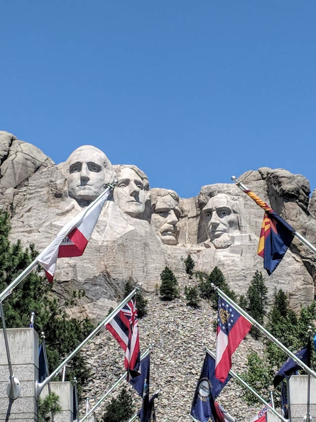 RV Life Top Places every RVer must visit Mt Rushmore