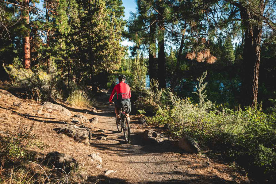 7 Take a bike ride on the trails in Sunriver, Oregon top things to do