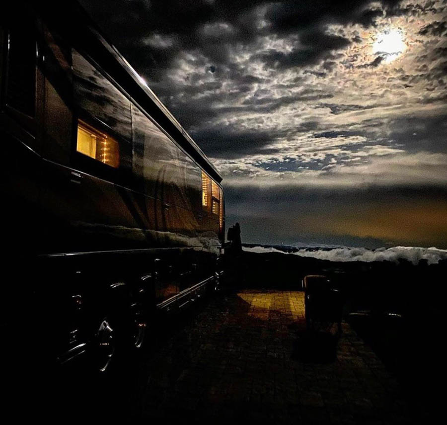 Mountain Falls Luxury Motorcoach Resort Lake Toxaway, North Carolina