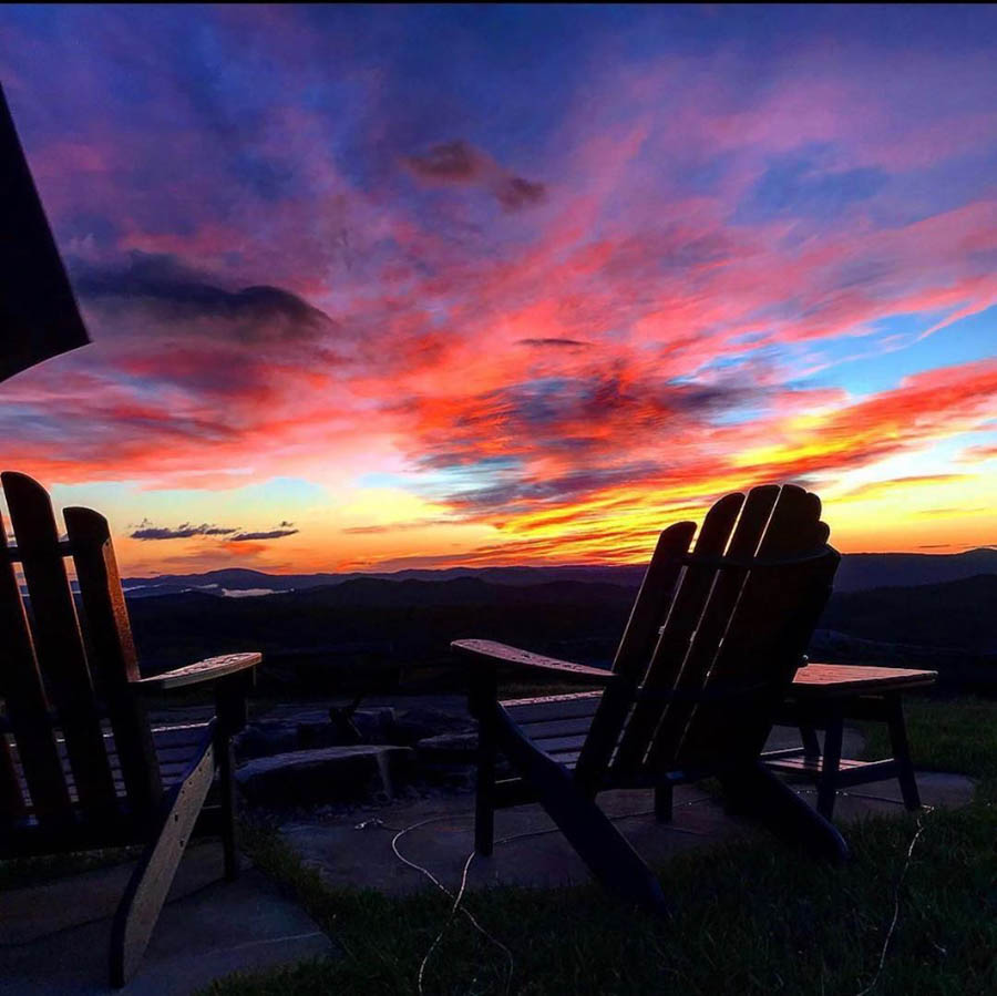 Mountain Falls Luxury Motorcoach Resort Lake Toxaway, North Carolina